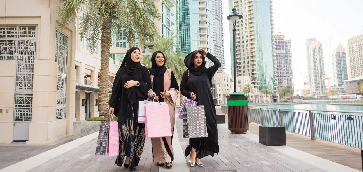 ladies in dubai